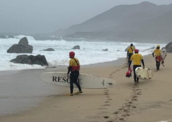 High surf drags three people off Big Sur beach, the second such incident in a week