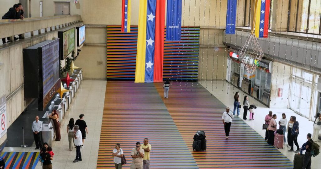 Airlines cancel flights to Venezuela after FAA warns of worsening security, military activity