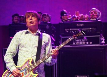 Gary ‘Mani’ Mounfield, the Stone Roses bassist, dies at 63