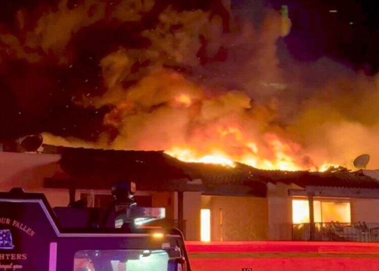 Rialto apartment fire displaces 16 households