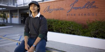 More California students than ever are heading out of state for college. Here’s why