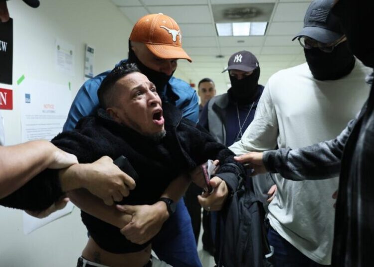 Yes, immigrants have the right to a lawyer, but finding one is getting harder