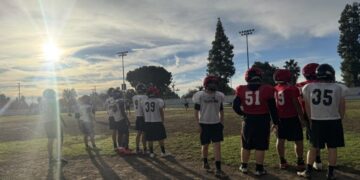 On Thanksgiving, Cleveland football team practices, then feasts on 180 eggs, 25 pounds of pancake mix