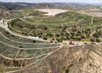California regulators approve rules to curb methane leaks and prevent fires at landfills