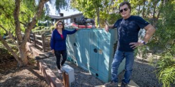 A scenic L.A. suburb with ocean views went off grid. How are residents surviving?