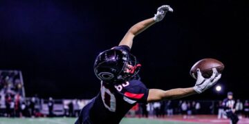 Corona Centennial scores late to beat Mater Dei again