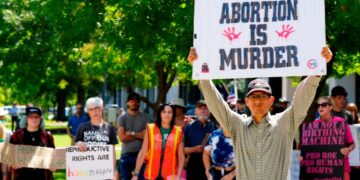 Imprisoning women? Banning IUDs? South Carolina considers abortion bill that would be nation’s strictest