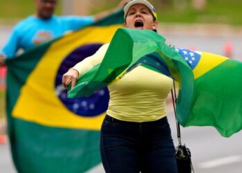 Brazilian Supreme Court upholds Bolsonaro’s jailing after ankle monitor tampering