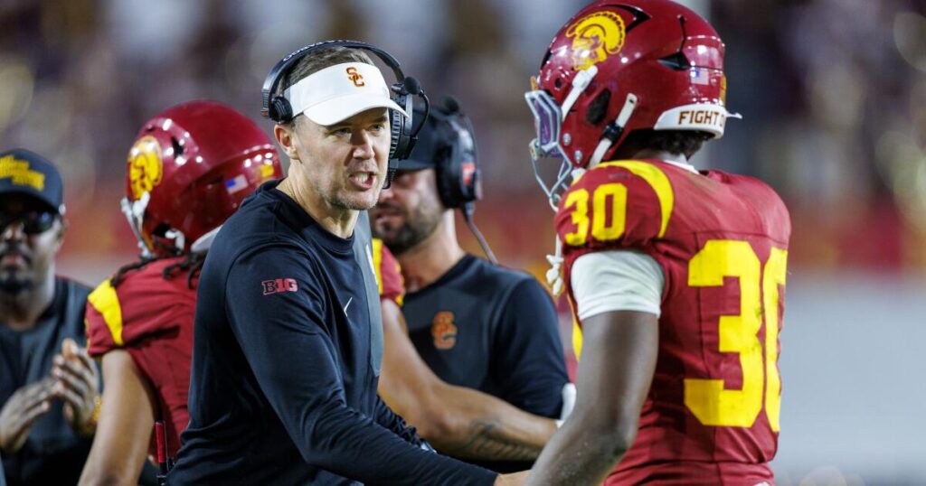 USC vs. Oregon: Lincoln Riley embraces pressure of playing for a playoff bid