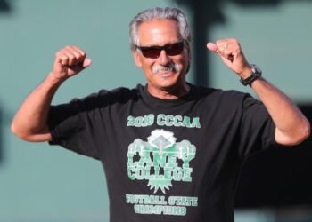 ‘He was watching over me’: John Beam honored by Bears’ Nahshon Wright before suspect charged