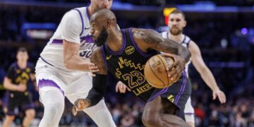 ‘The dude’s a machine’: Three takeaways from LeBron James’ return to the Lakers