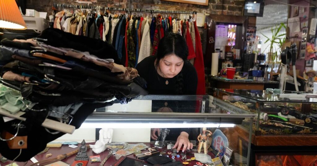 Immigration crackdown in Chicago eases, leaving lawsuits, investigations and anxiety