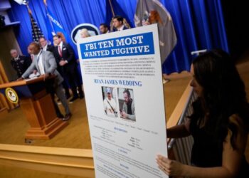 Los Angeles FBI seizes rare Mercedes in connection with alleged drug kingpin