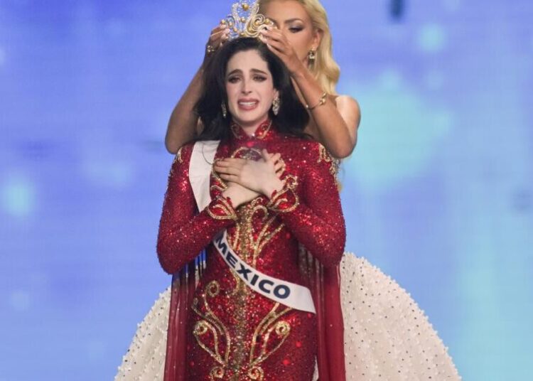 Mexico’s bullied pageant contestant gets payback by capturing Miss Universe crown