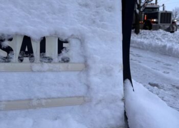 Winter storm warnings stretch across northern U.S., bringing snow, cold and risky conditions