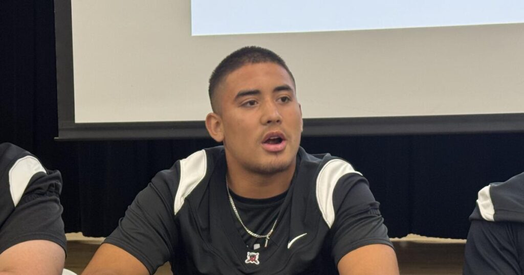 Prep sports roundup: Cleveland advances to City Section Division II football final