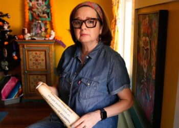 Beliefs clash in schools as the Ten Commandments go up in Texas classrooms