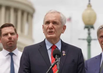 ‘Reports of my death are greatly exaggerated!’ Dem vows comeback as GOP scheme struck down