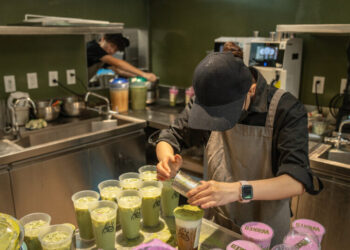 Get Ready, America: Here Come China’s Food and Drink Chains