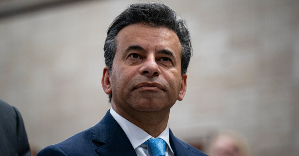 F.D.A. Turmoil Keeps Spotlight on Its Commissioner