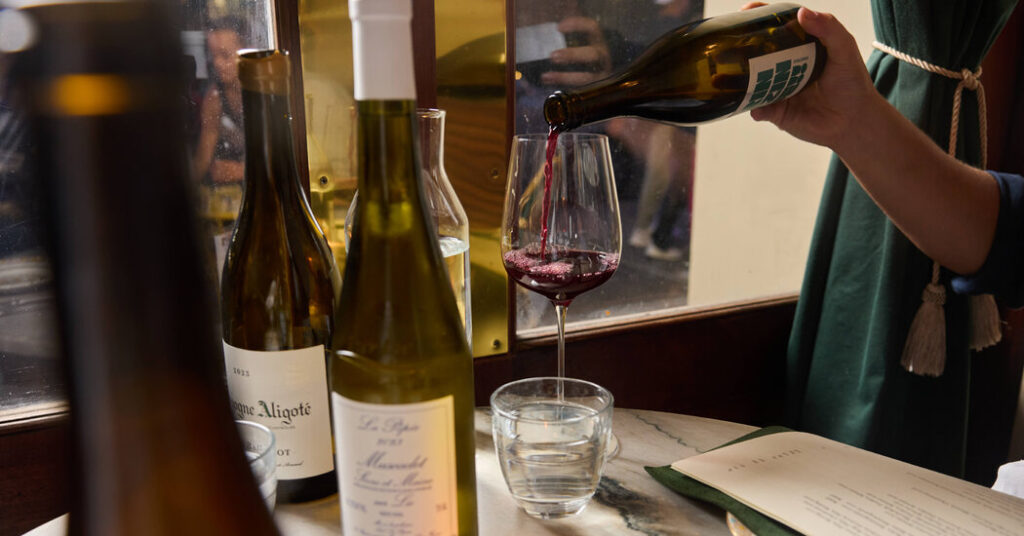 Heart Association Revives Theory That Light Drinking May Be Good for You