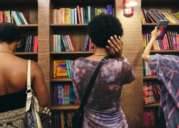 Dragons, Sex and the Bible: What Drove the Book Business This Year