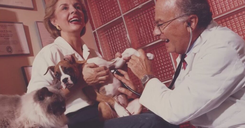 Lewis Berman, Veterinarian to the Stars, Is Dead at 90