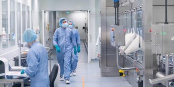 U.S. Pushes U.K. to Spend More on Medicines in Deal to Avoid Tariffs