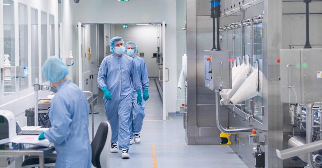 U.S. Pushes U.K. to Spend More on Medicines in Deal to Avoid Tariffs