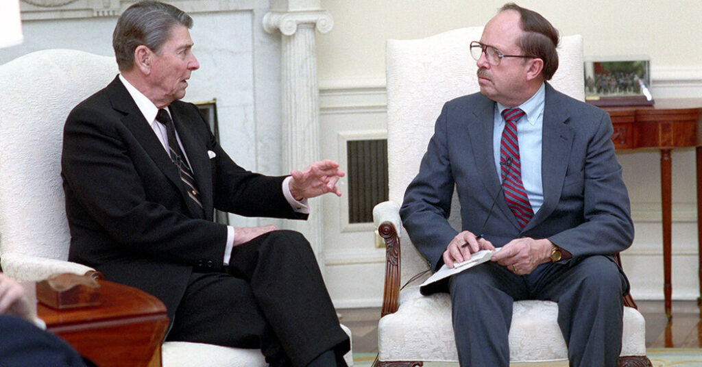 Lou Cannon, Journalist Who Chronicled Reagan in Books, Dies at 92