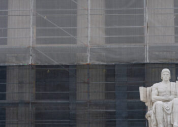 Supreme Court Refuses to Halt Free Speech Lawsuit From Immigration Judges