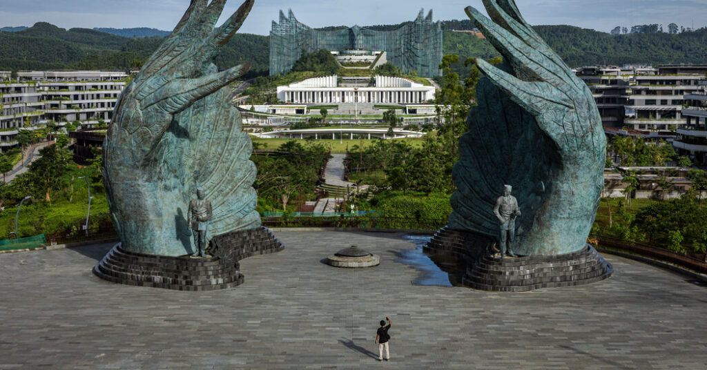 The Lure of a Rising Asian Metropolis? No Traffic.