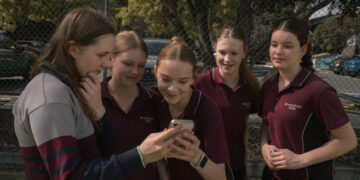 A Grand Social Media Experiment Begins in Australia