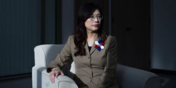 Taiwan’s Opposition Leader, Once for Independence, Turns Toward China