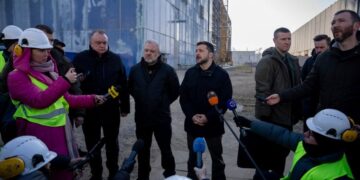 Zelensky’s Government Sabotaged Oversight, Allowing Corruption to Fester