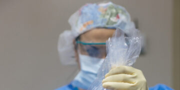 Transplant Hospitals Court Patients Overseas Despite Organ Shortage