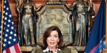 As Hochul Considers an A.I. Bill, Its Sponsor Throws Her a Fund-Raiser