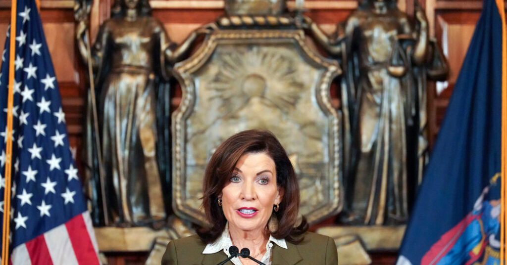 As Hochul Considers an A.I. Bill, Its Sponsor Throws Her a Fund-Raiser