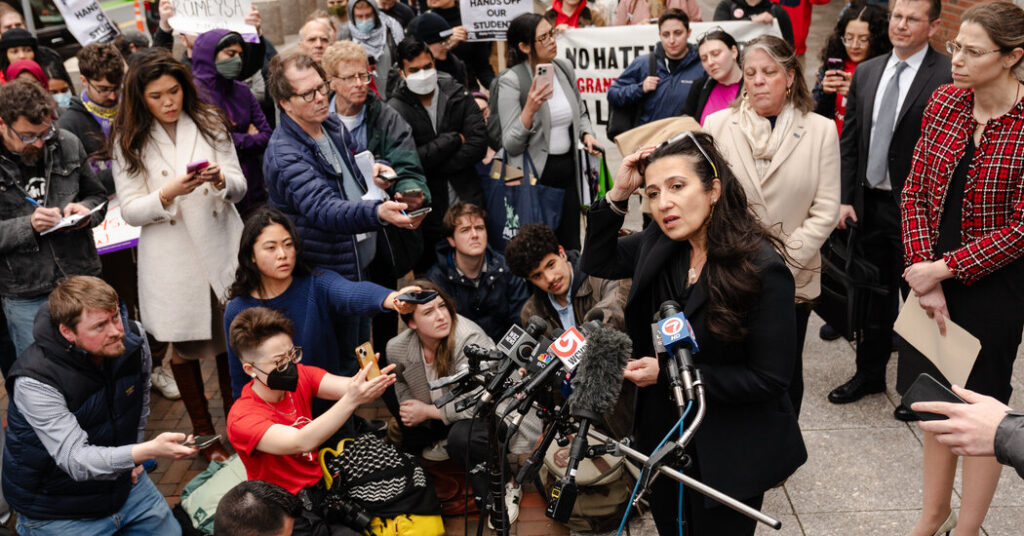 One Lawyer’s Standoff With Trump’s Deportation Machine