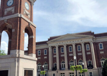 U. of Alabama Suspends Black and Female Student Magazines, Citing D.E.I. Guidance