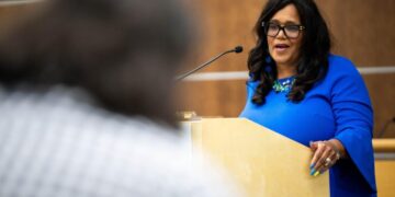 Iowa Democrat Wins State Senate Seat, Fending Off G.O.P. Supermajority