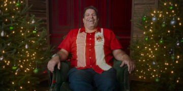 ‘The Merchants of Joy’ Review: Cutthroat Christmas Tree Sales