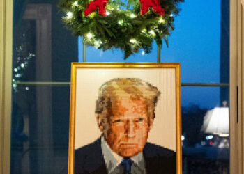 This Year, a Smaller Red-and-Green Christmas at the White House