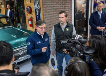 Johnson and Trump Try to Avoid an Upset House Loss in Tennessee