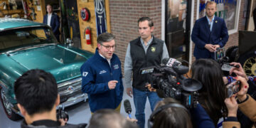 Johnson and Trump Try to Avoid an Upset House Loss in Tennessee