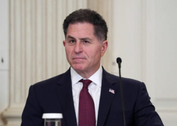 Michael and Susan Dell to Put $250 in 25 Million Children’s Accounts