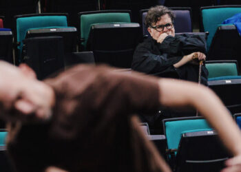 Perplexed by Avant-Garde Dance? Let This Choreographer Explain.