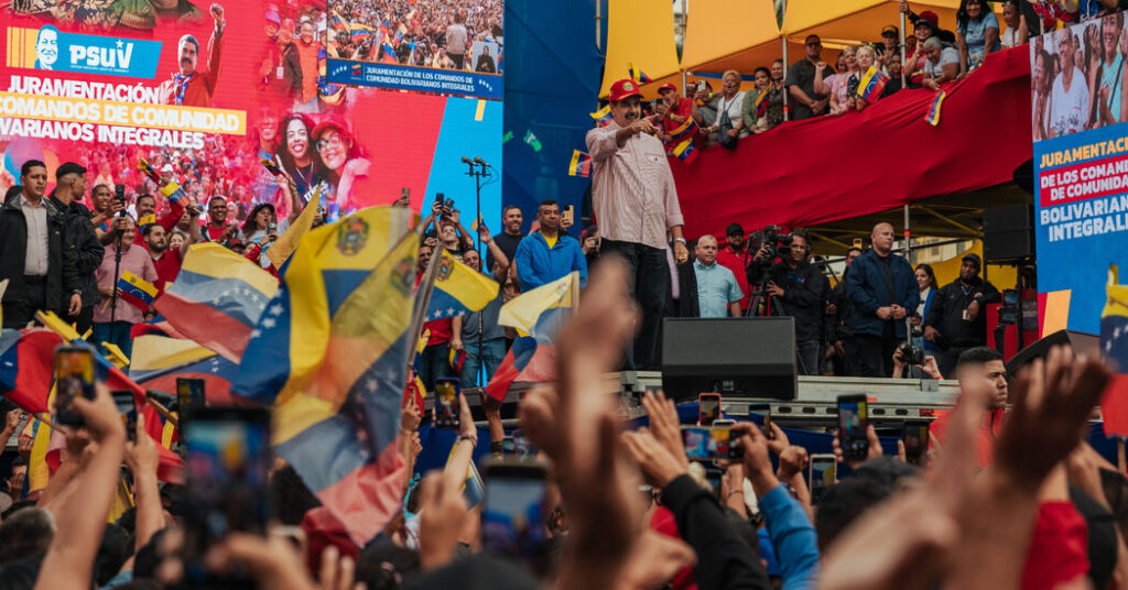 Rotating Beds and Cellphones, Maduro Plans to Outlast Trump