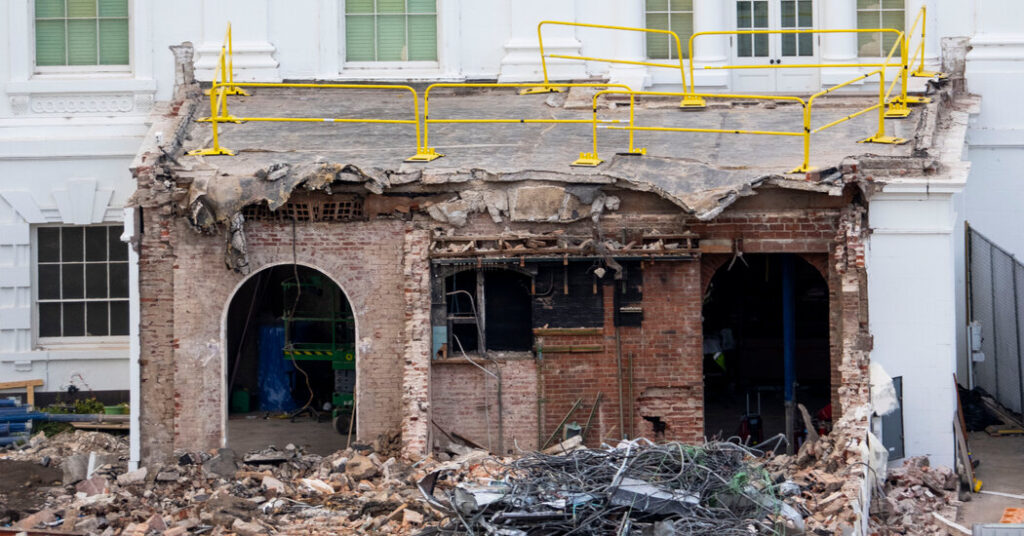 Americans Love a Makeover, as Long as It’s Invisible