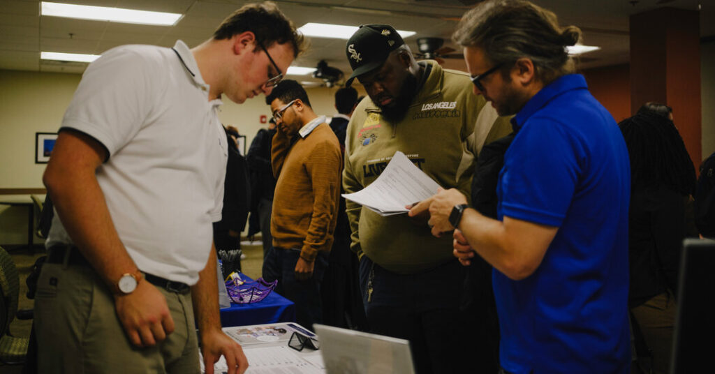 Private Employers Cut Jobs in November, the Latest Sign of a Slowdown